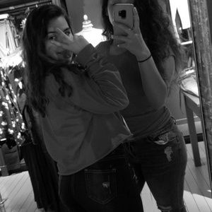 Meet your Posher, Jasmin